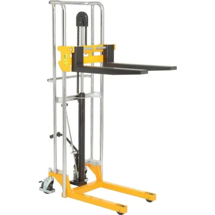 voo-product-194-image-1-700x700 Global Industrial 988935 Manual Lift Stacker - Image 1